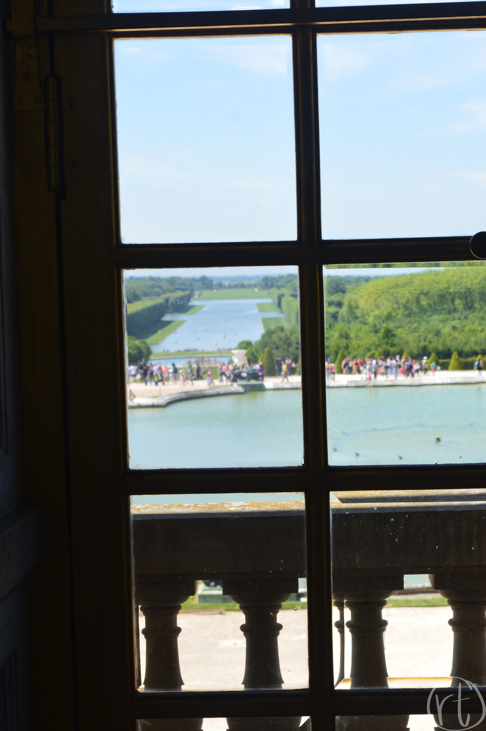 versailles-gardens-france-round-trip-travel