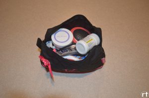 20+ Things Every Travel Cosmetic Bag Needs