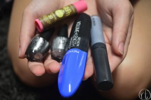 Top 10 Beauty Products for Travel