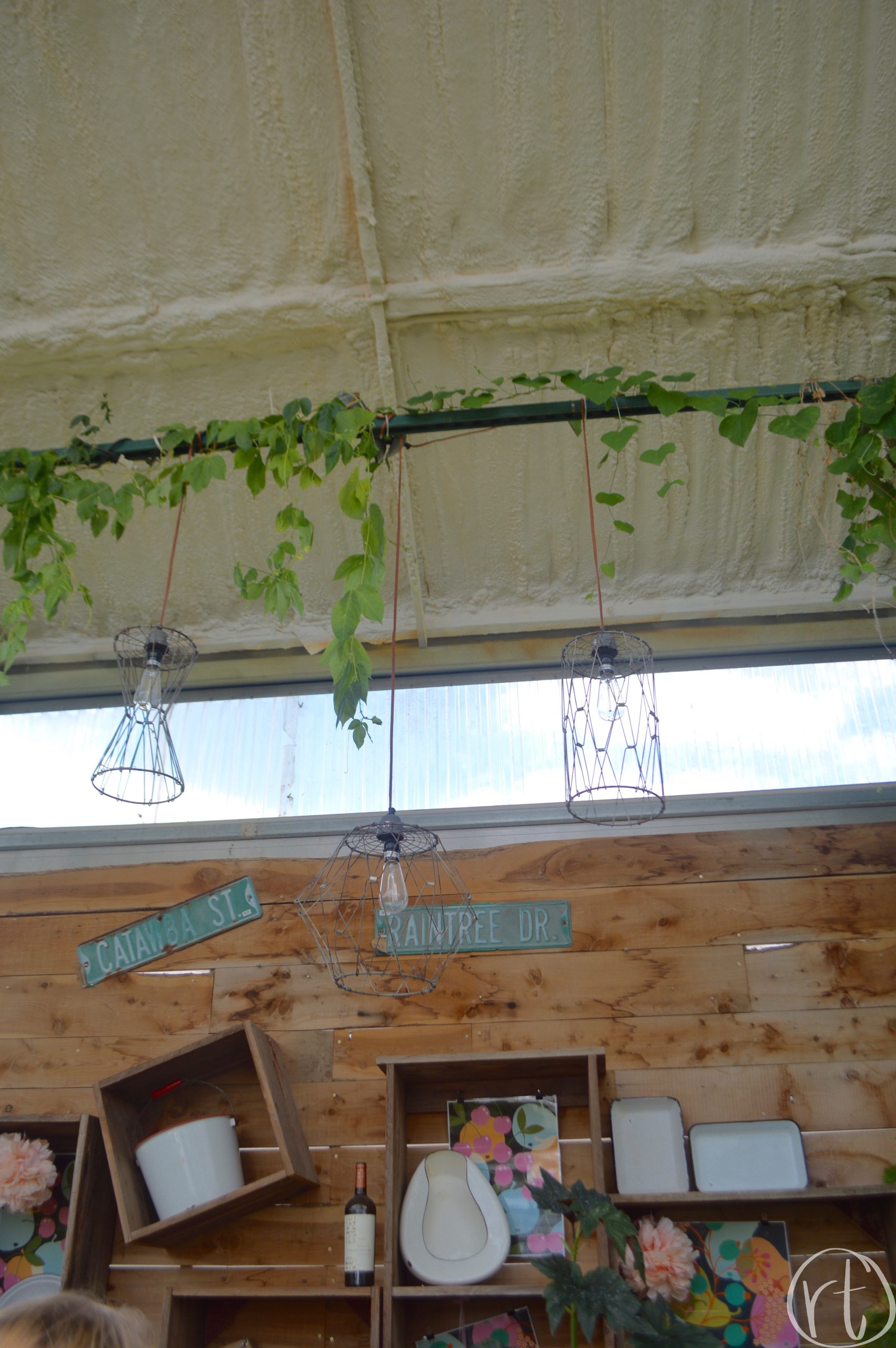 helmis-garden-plants-columbia-missouri-como-rustic-travel