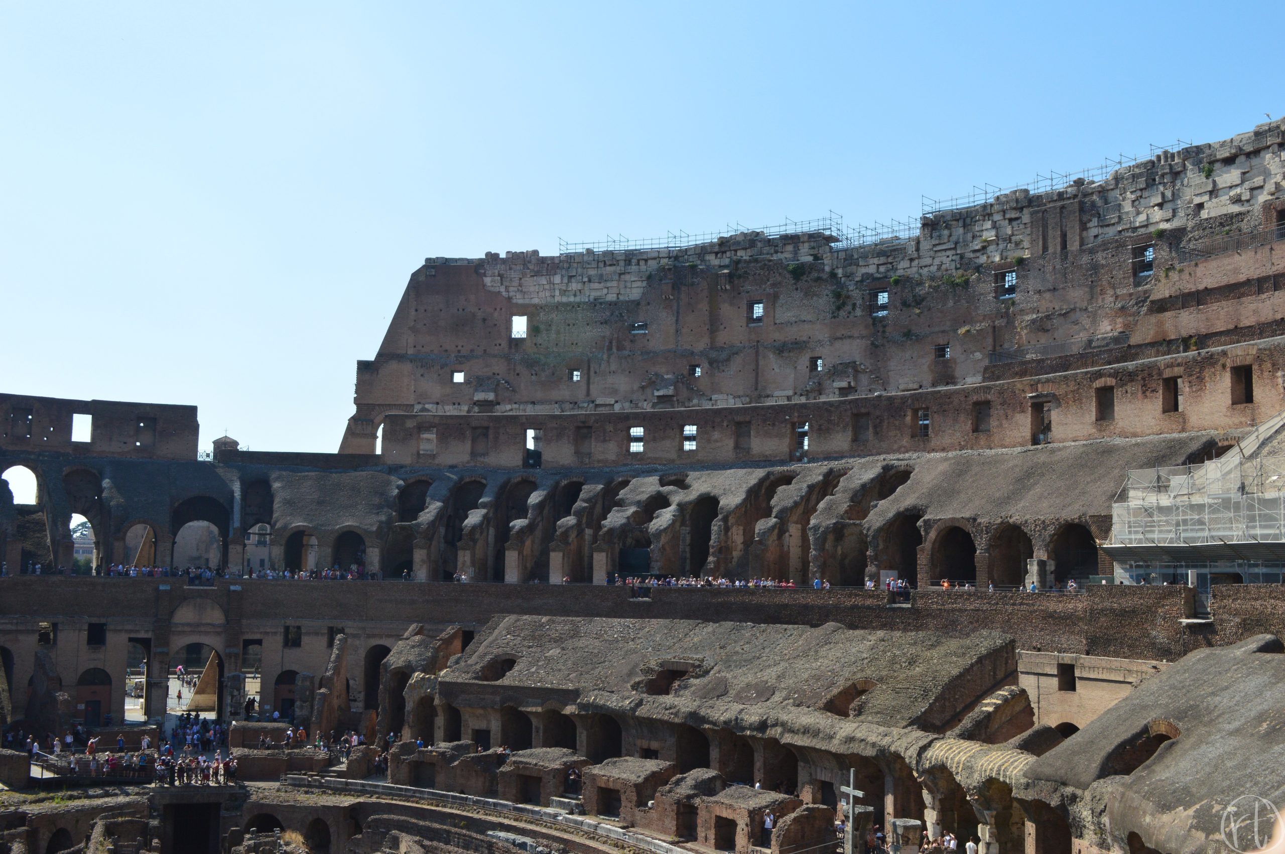 colosseum-rome-italy-travel