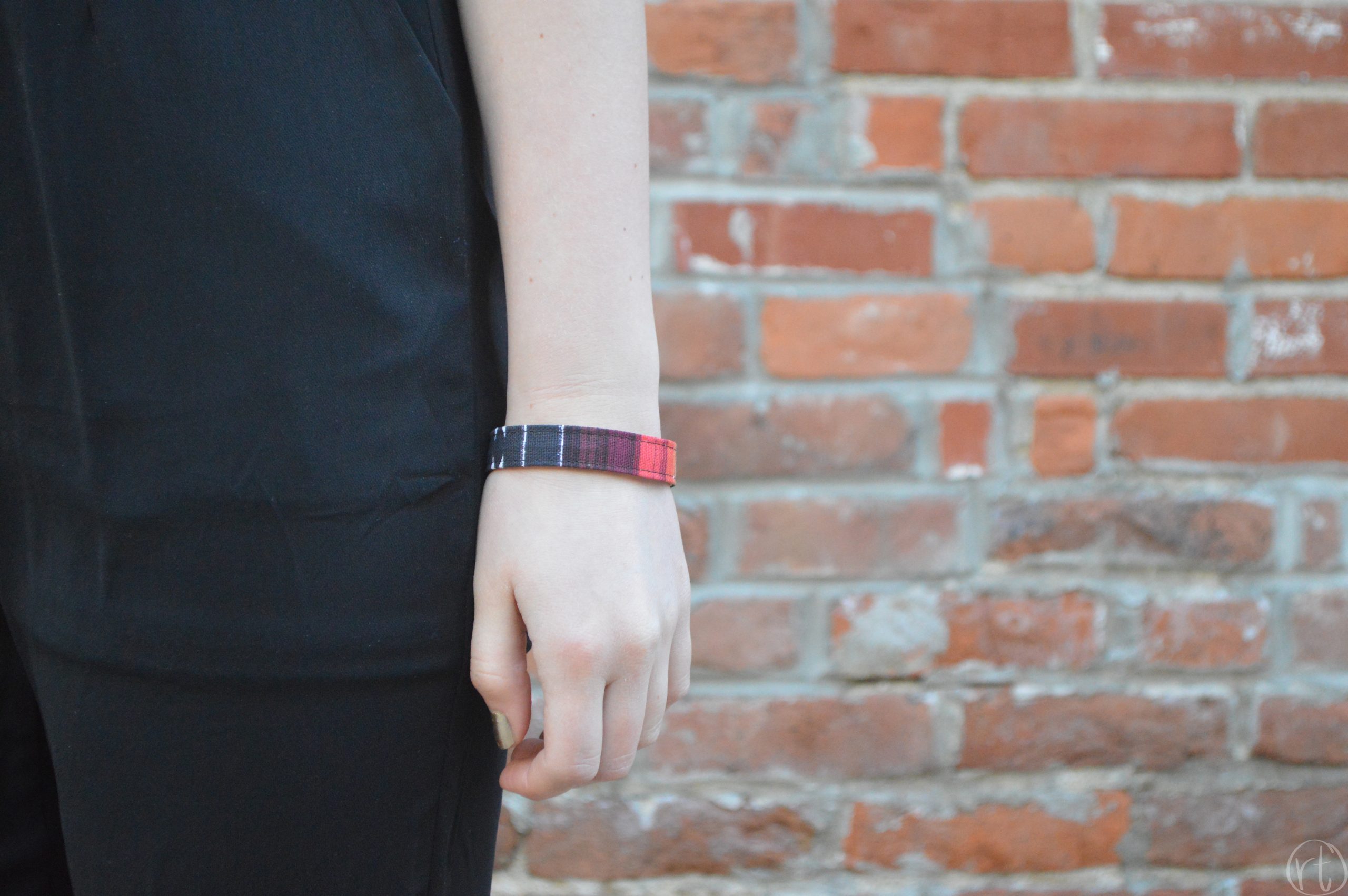 mieroglyphs-aztec-bracelet-round-trip-travel-2