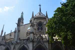 How To Pack for A Year in France with TAPIF