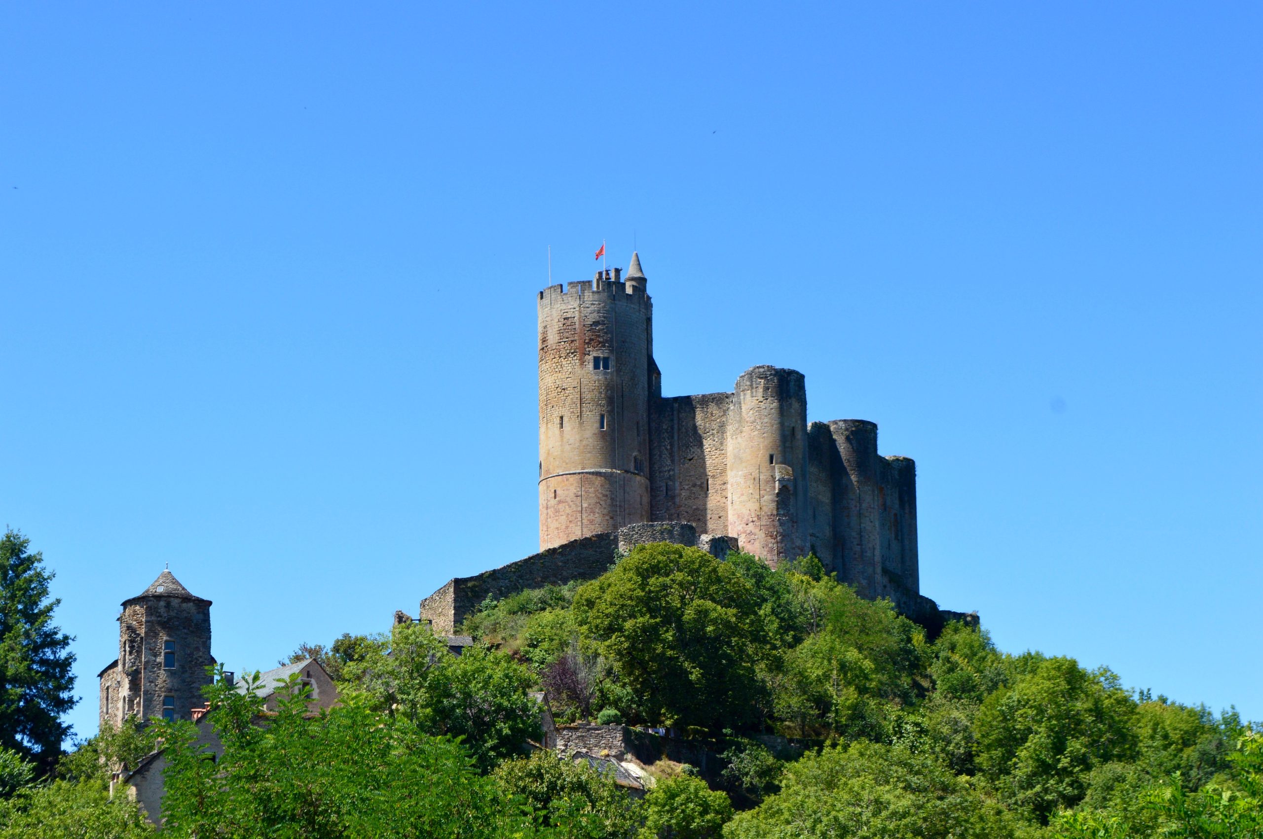 french chateau najac france castle aveyron occitanie