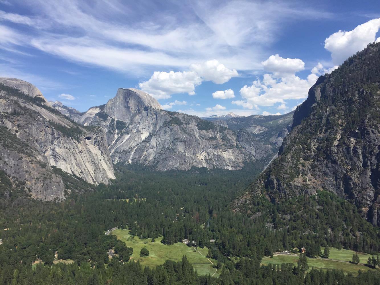 RV West Coast Journey America Moutains