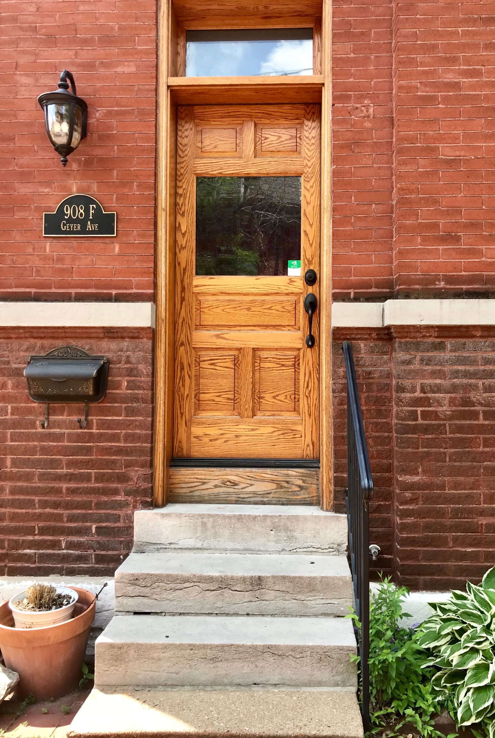 Geyer Ave Brick Home Stoop Downtown St. Louis